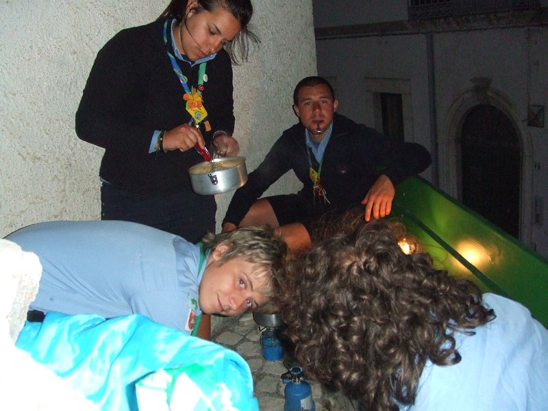 051.JPG